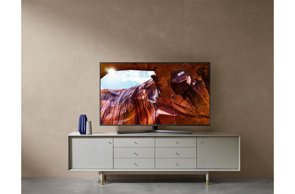 SAMSUNG 43RU7400 43" 108 Ekran Uydu Alıcılı Smart 4K Ultra HD LED TV