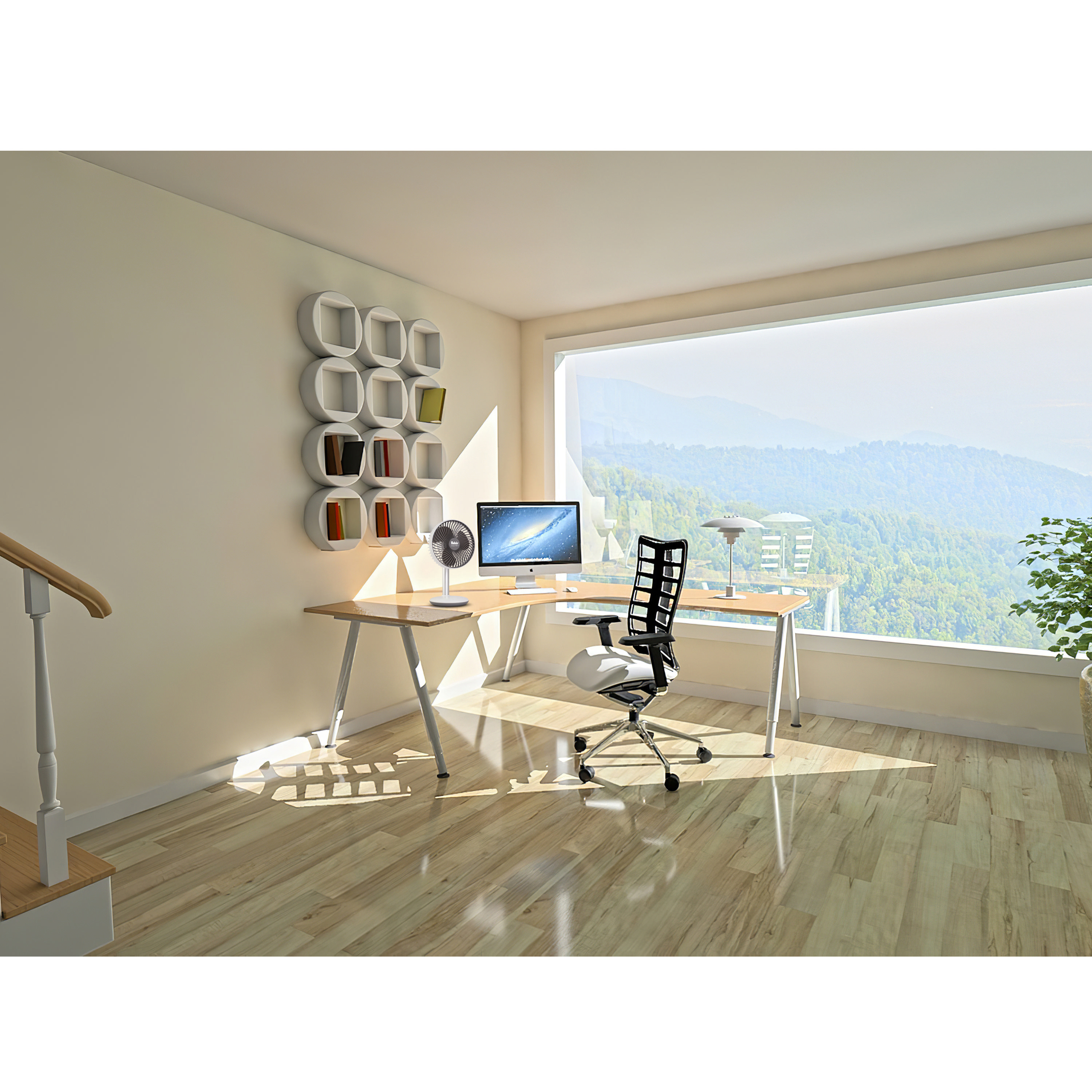 Heller Büroraum mit Schreibtisch, Computer, Stuhl und Bergblick.