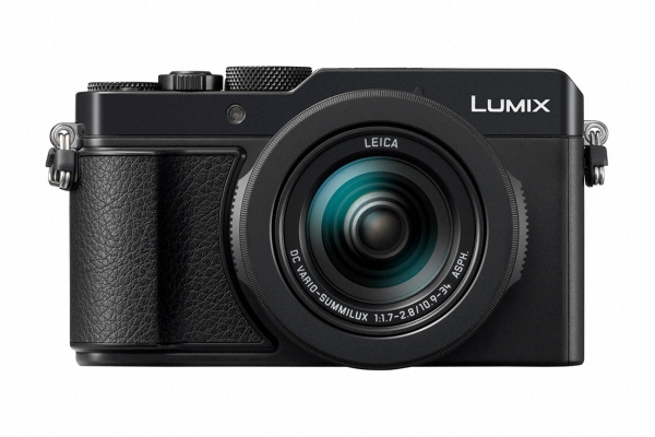 PANASONIC LUMIX DC-LX100 II Digitalkamera Schwarz, 3.1x opt. Zoom, 7.5 cm Display, 1.2 MP, Touch-Funktion, WLAN