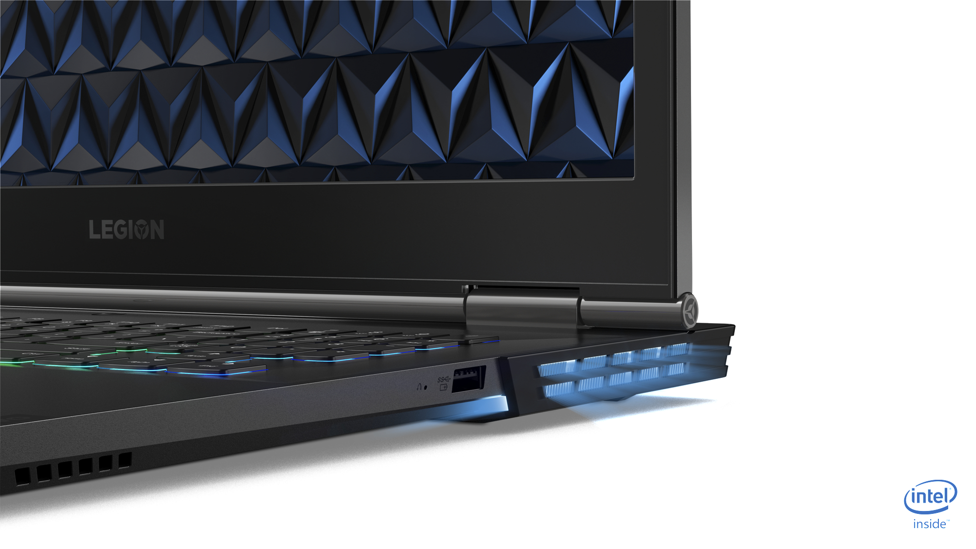 LENOVO Legion Y740 - 17,3 Zoll - Intel® Core™ i7 i7-9750H - 16 GB - 1 TB - NVIDIA GeForce RTX™ 2070 - Windows 10 Home (64 Bit)