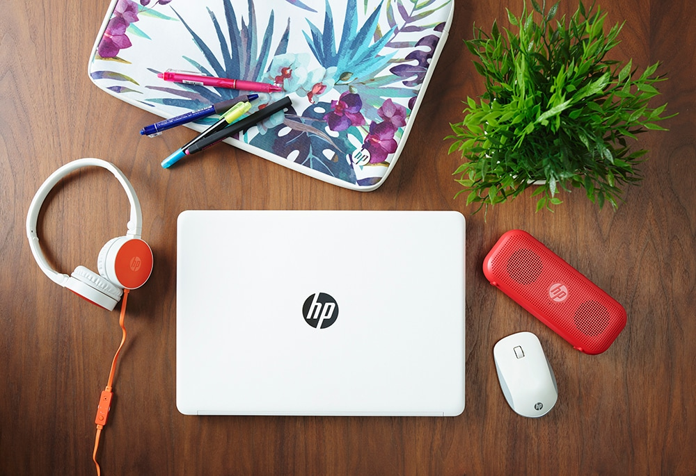 HP 14-BP030NG - 14 Zoll - Intel® Celeron® N3060 - 4 GB - 64 GB - Intel® HD 400 - Windows 10 Home (64 Bit)