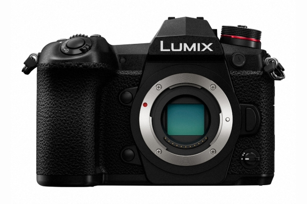 PANASONIC Lumix DC-G9EG-K Systemkamera, 7,5 cm Display, WLAN