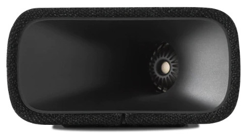 Haut-parleur noir, ouverture au centre. Maille noire entoure le haut-parleur.