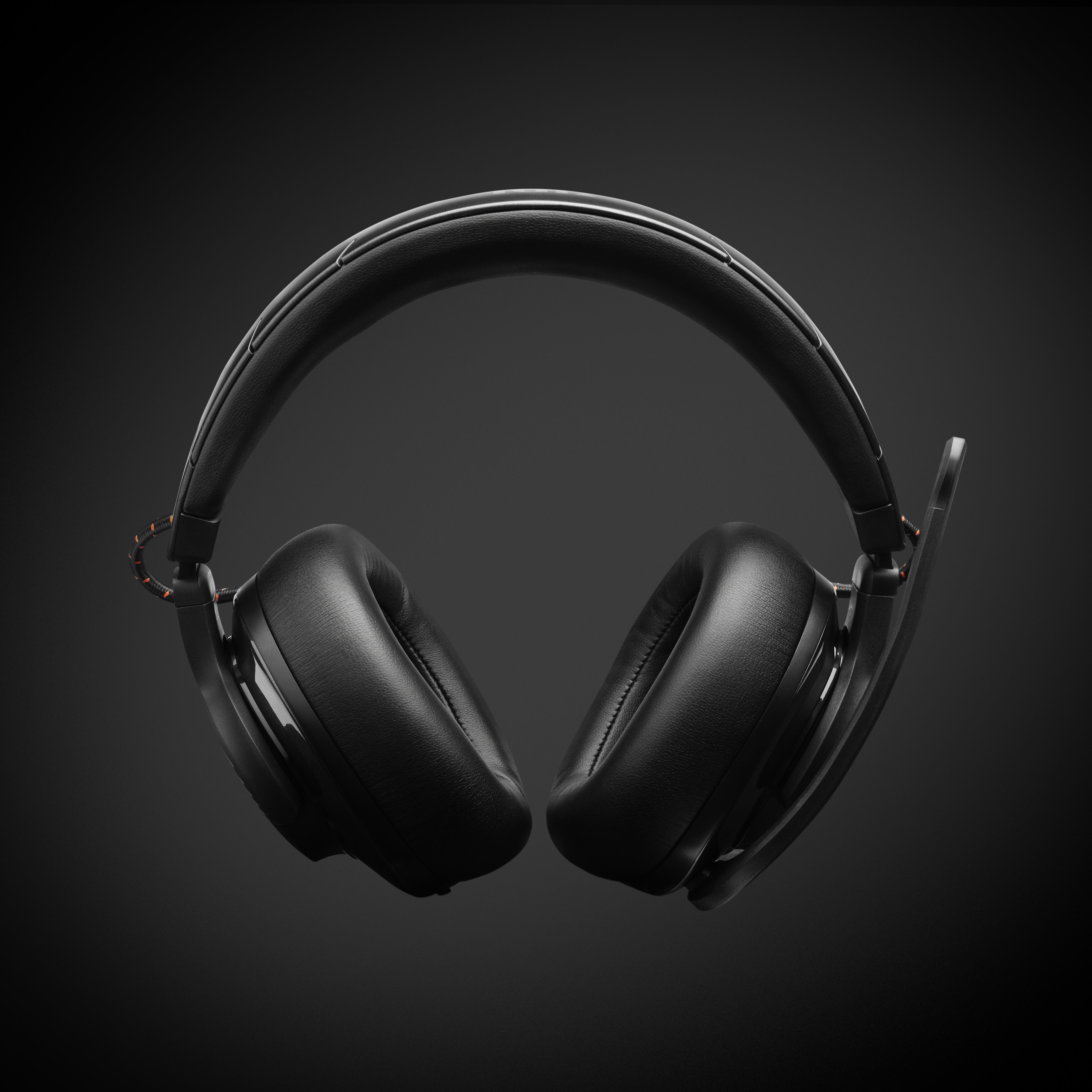 JBL Quantum 600, Over-ear Gaming Headset Schwarz