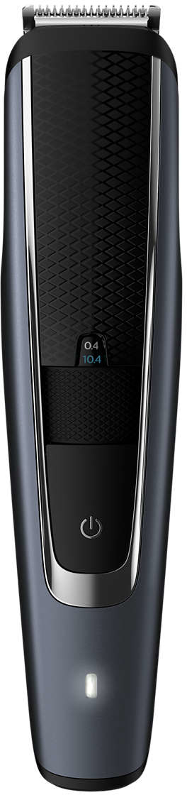 Een donkergrijze Philips baardtrimmer. Het heeft een zwart middengedeelte met een aan/uit-knop en lengte-instellingen. Het mes zit bovenop.