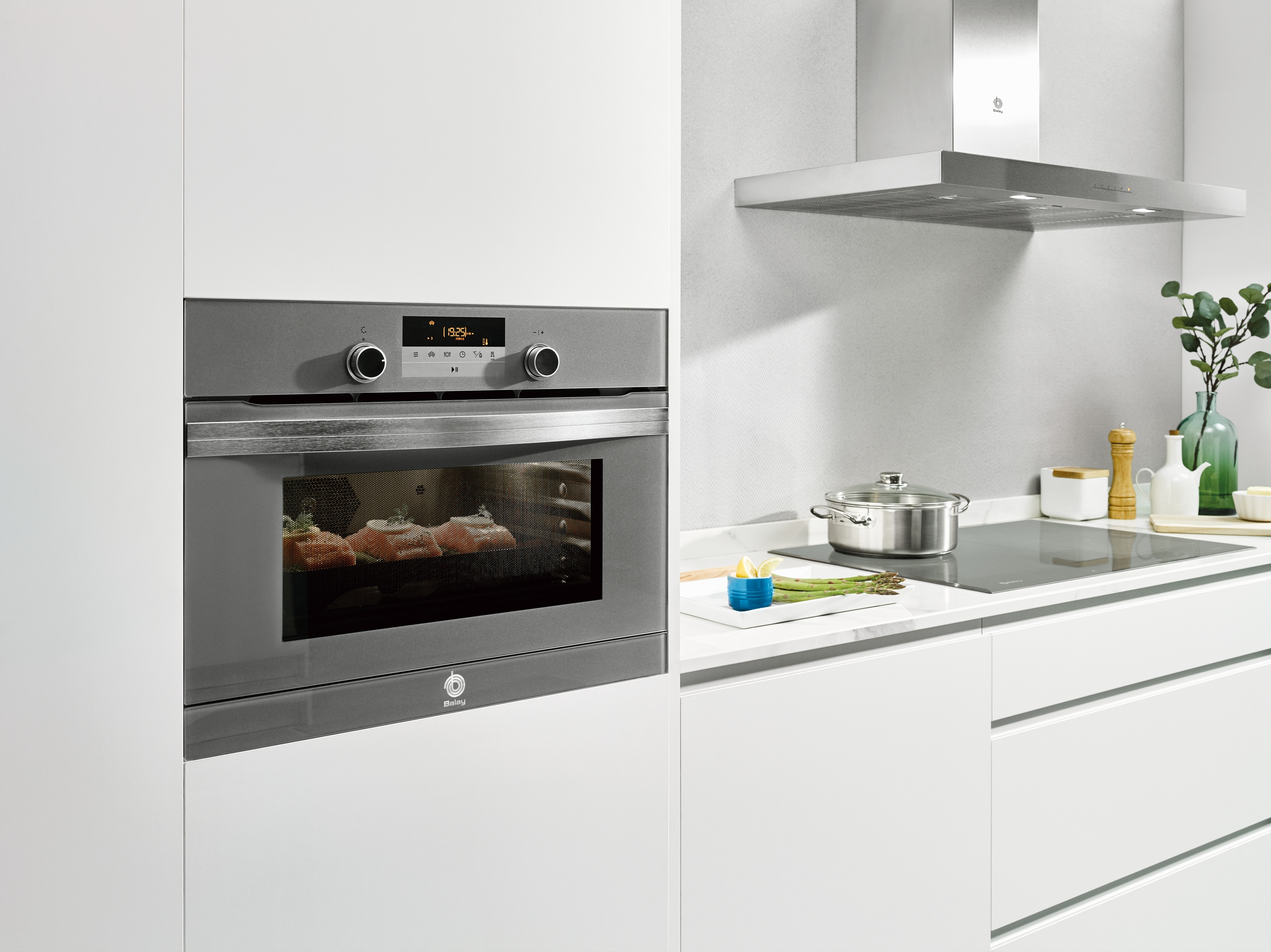 Campana decorativa - Balay 3BC097GGC, Decorativa, 710 m³/h, 65 dB, 90 cm, B, Inox