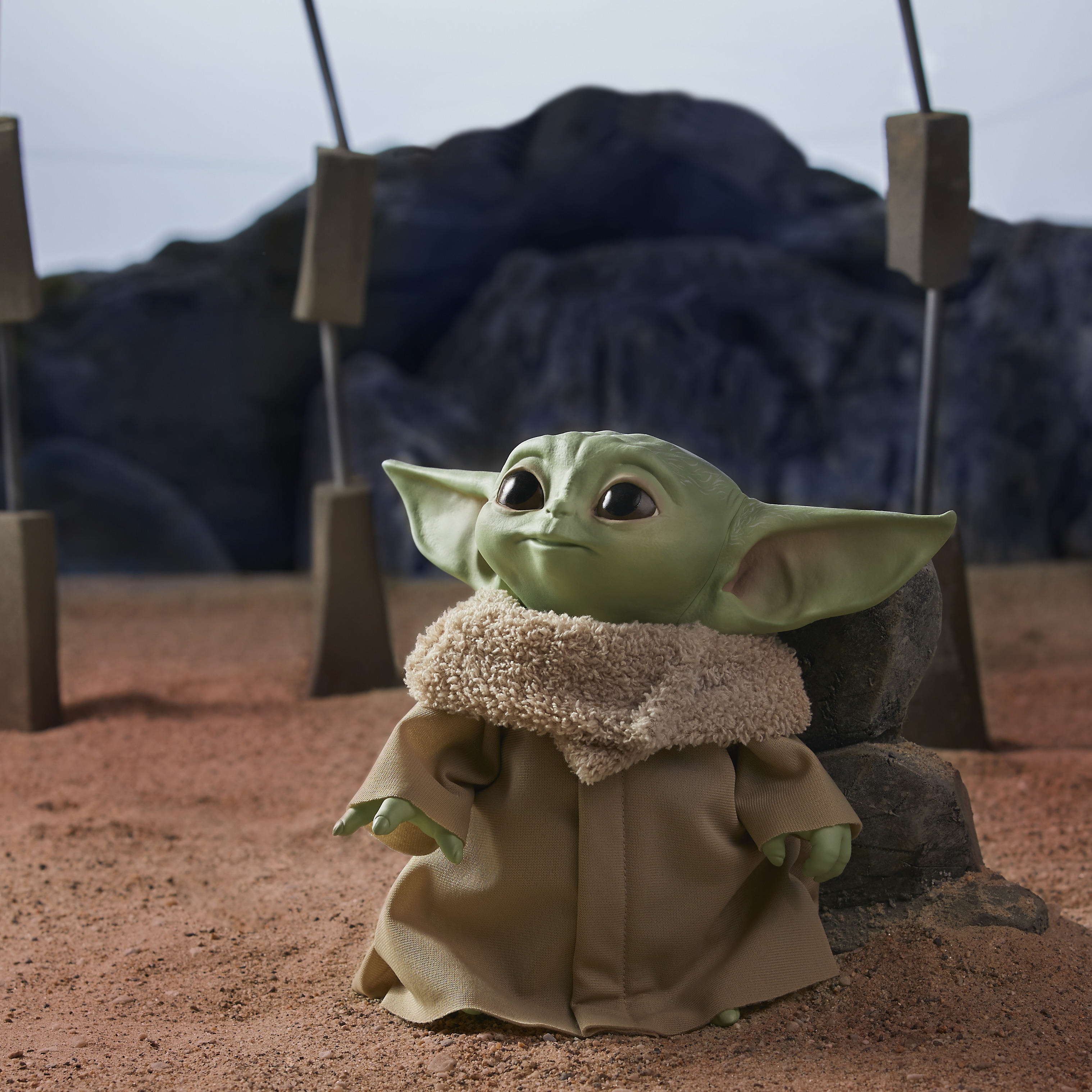 HASBRO Star Wars The Child sprechende Plüsch-Figur Plüschfigur Mehrfarbig