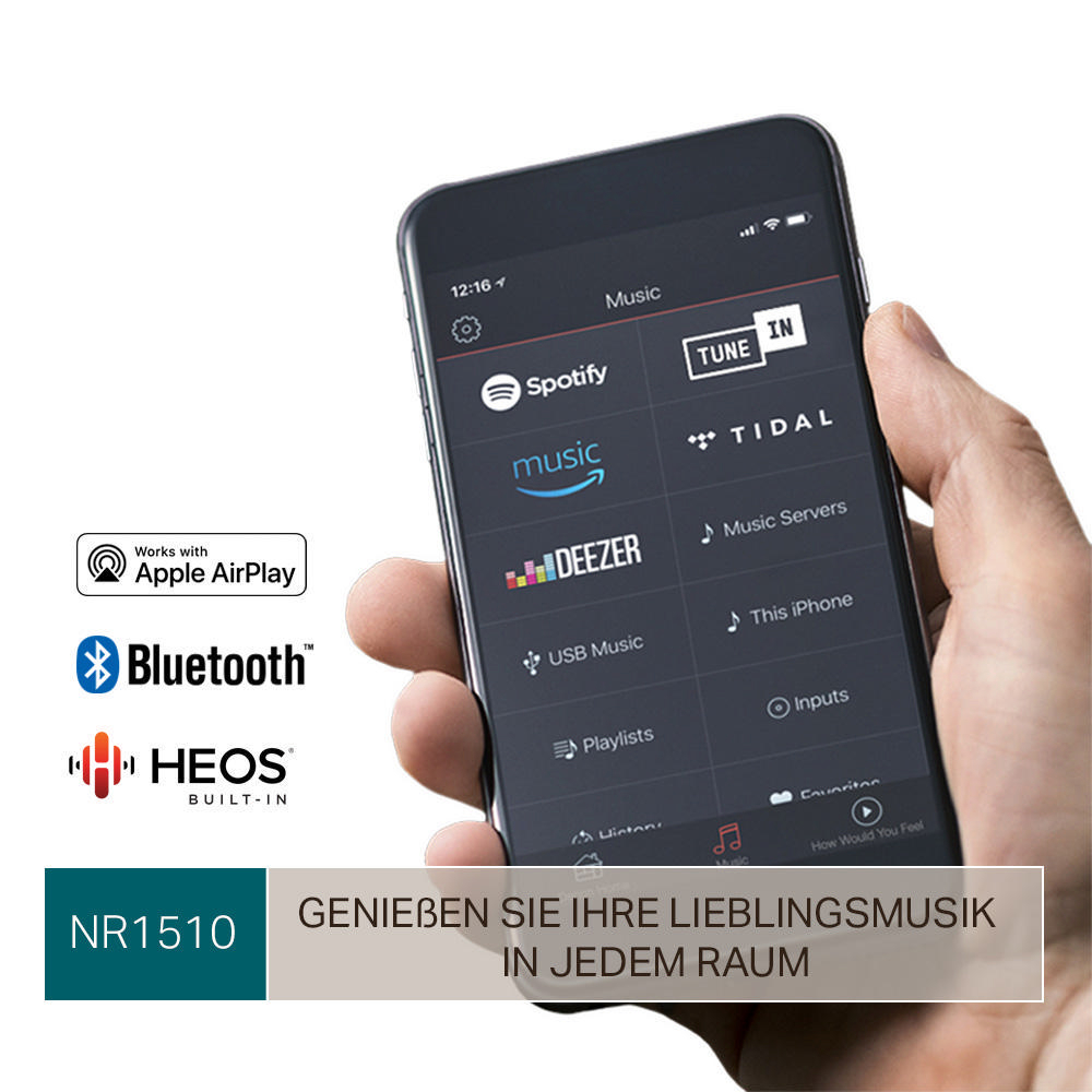 Smartphone, das Musik-App-Optionen mit dem Text 'Genießen Sie Ihre Lieblingsmusik in jedem Raum' anzeigt.