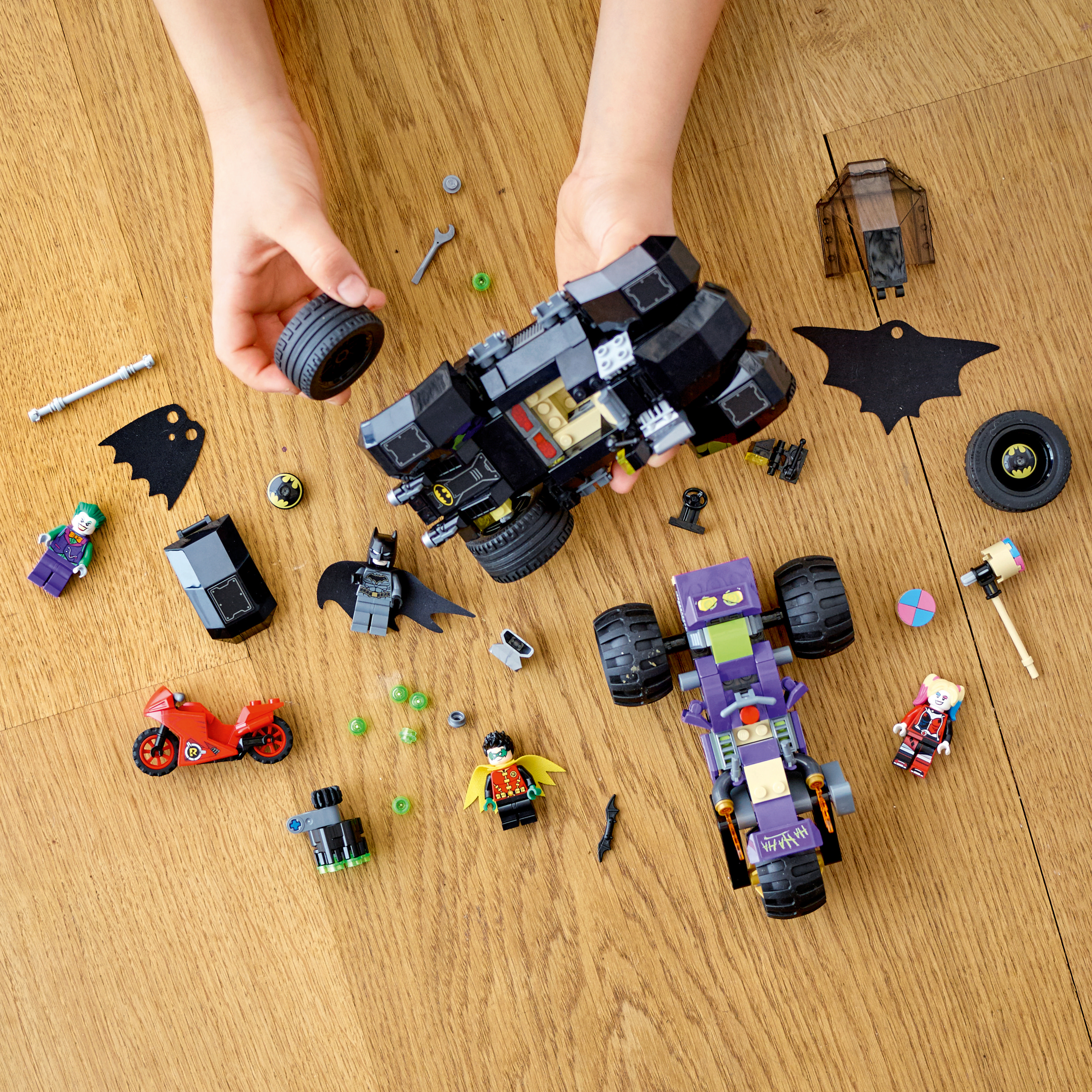 LEGO 76159 Jokers™ Trike-Verfolgungsjagd Bausatz, Mehrfarbig