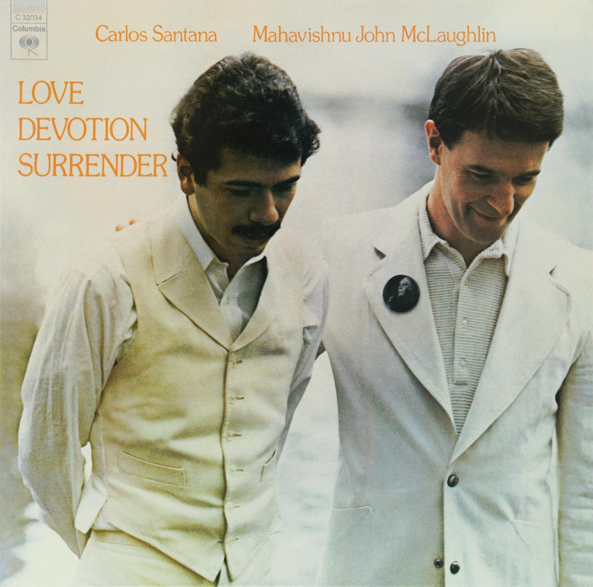 Album borítója két férfival fehér öltönyben. Szöveg: 'LOVE DEVOTION SURRENDER' és a művészek nevei.