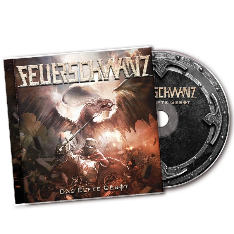 Eine CD und eine Hülle. Die Hülle zeigt einen Krieger und einen Drachen. Die CD ist schwarz.