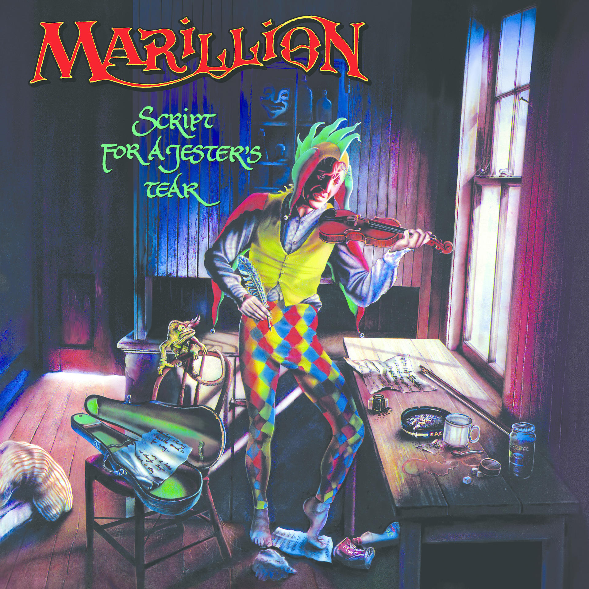 Album borítója egy bohóccal, aki hegedül, egy színpad asztali tárgyakkal és Marillion felirattal.