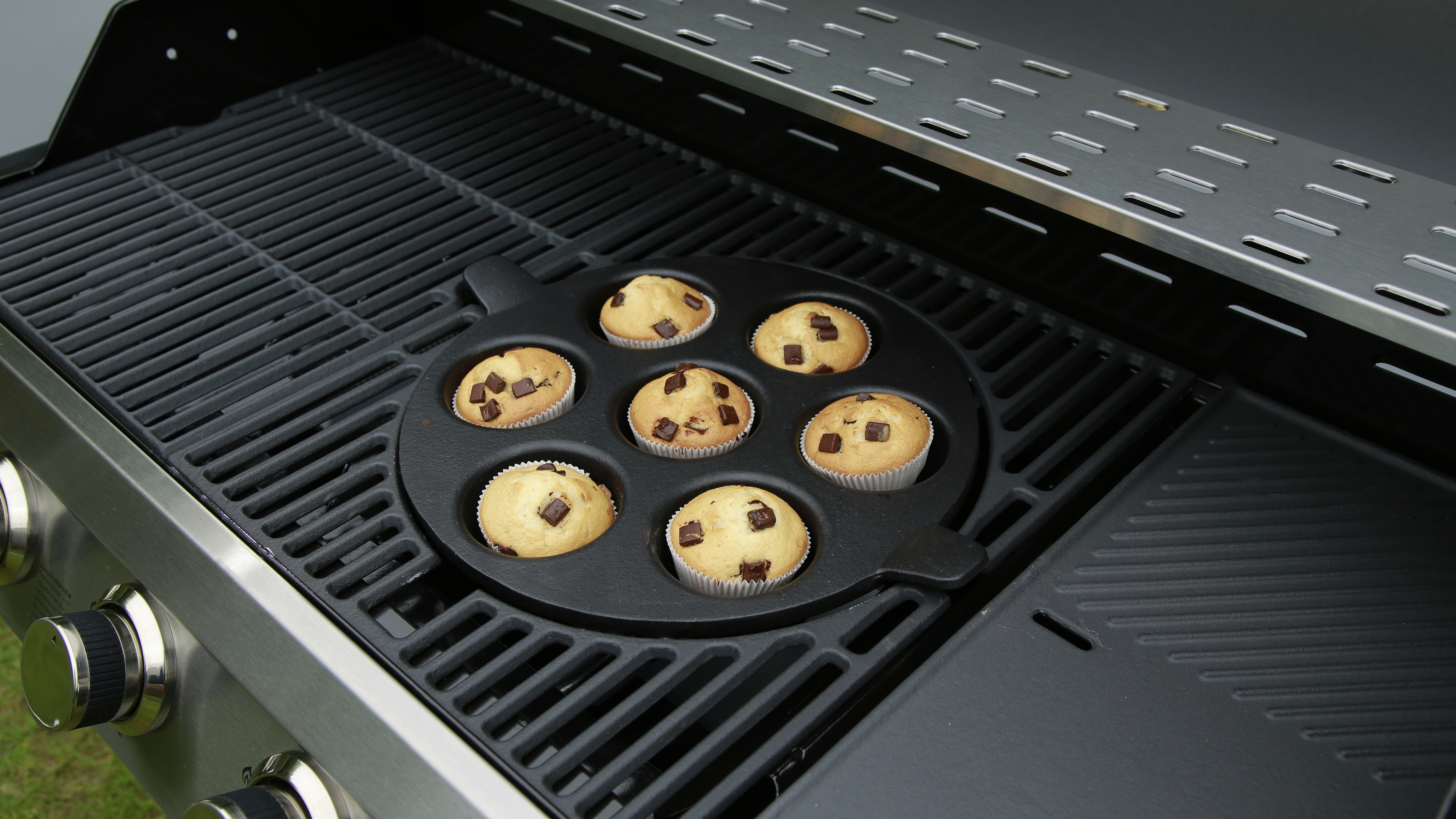 TEPRO 3177 Highview Gasgrill, Anthrazit/Edelstahl (22050 Watt)
