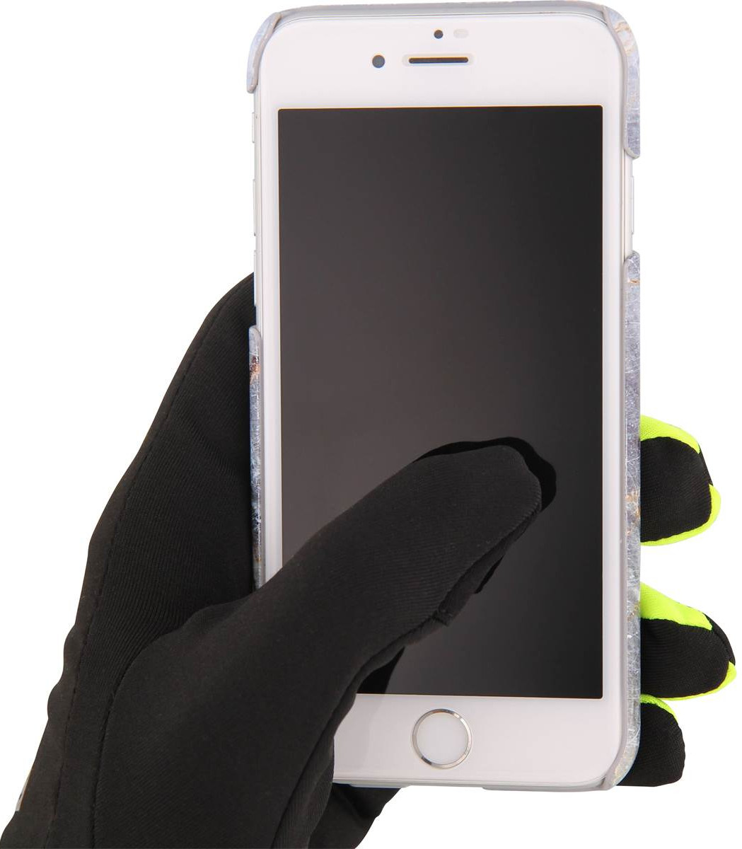 Een hand met een zwarte handschoen die een witte telefoon vasthoudt.