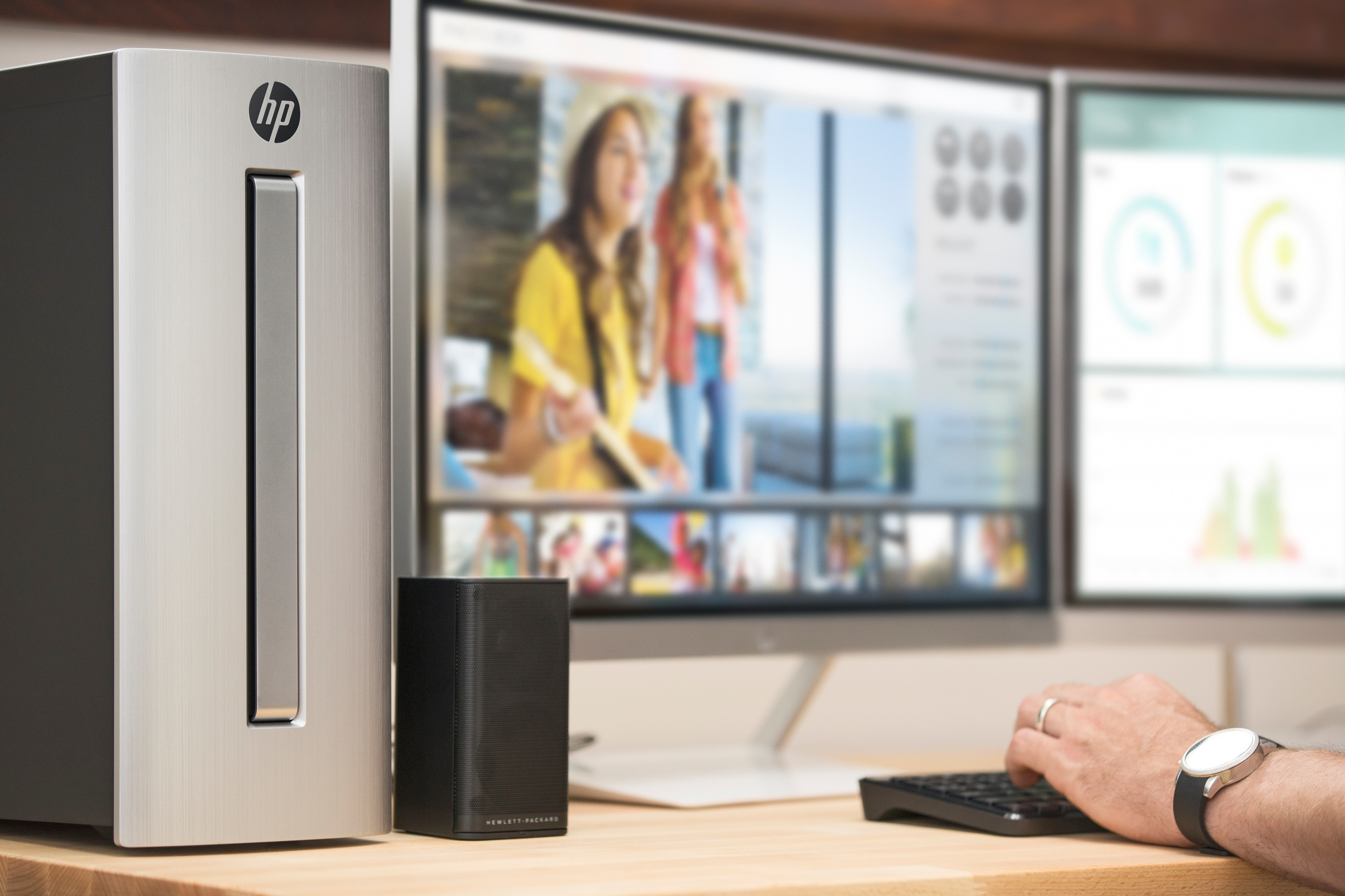 HP ENVY 750-452ng - Intel® Core™ i7 i7-6700 - 16 GB - 2 TB - NVIDIA GeForce® GTX 1070 - Windows 10 Home (64 Bit)