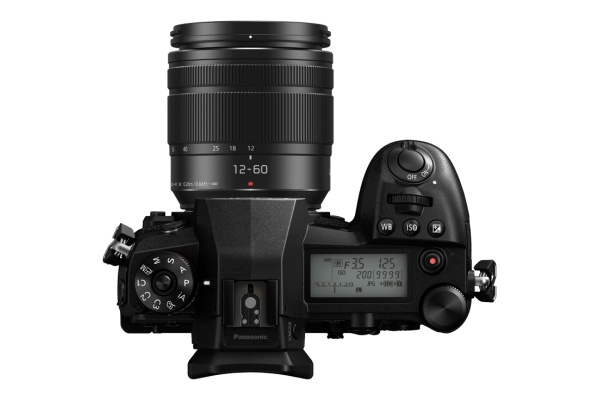PANASONIC Lumix DC-G9MEG-K Systemkamera mit Objektiv 12-60 mm, 7,5 cm Display, WLAN