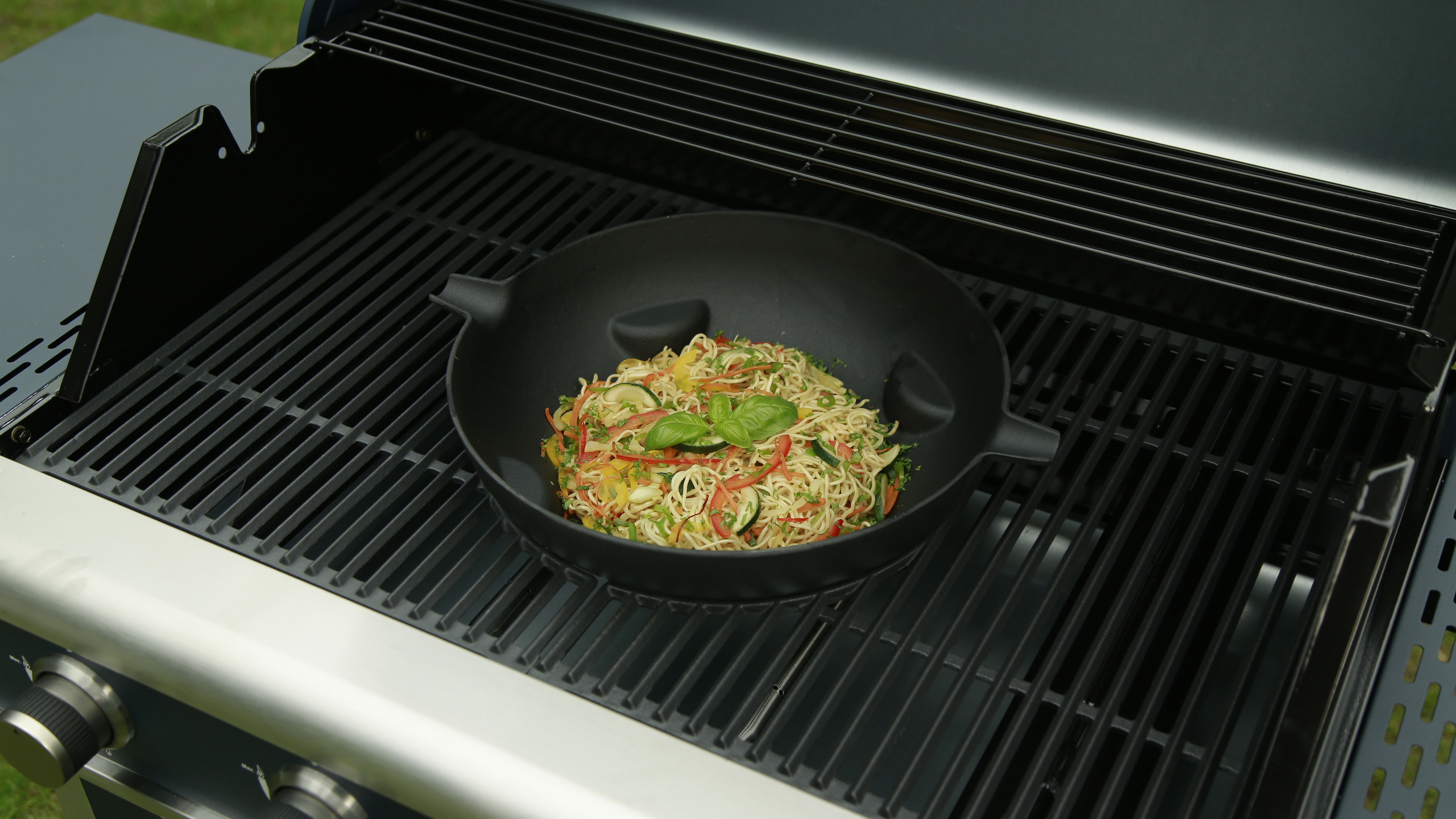 TEPRO 3175 Vancouver Gasgrill, Dunkelblau/Edelstahl (16900 Watt)