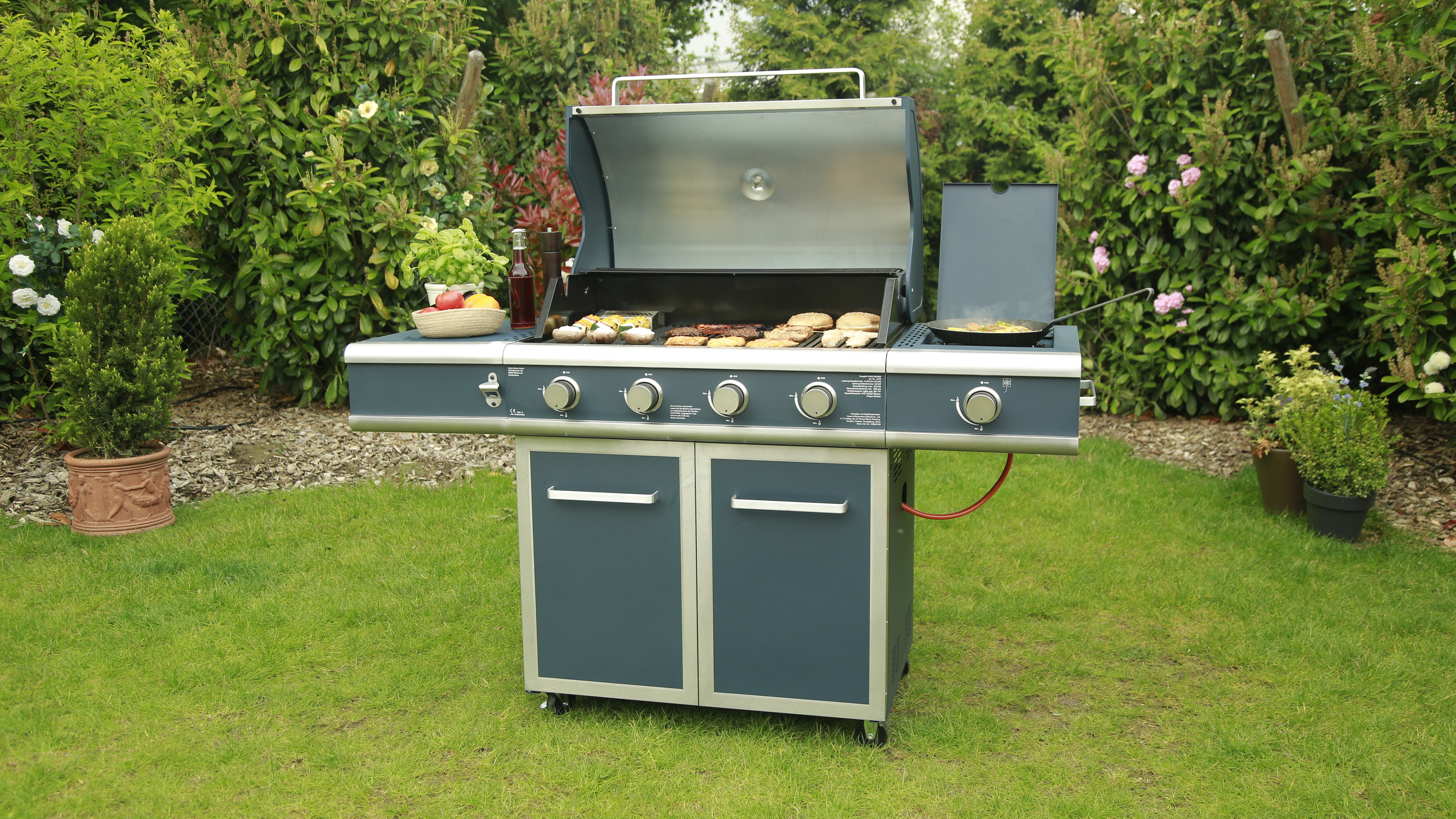 TEPRO 3175 Vancouver Gasgrill, Dunkelblau/Edelstahl (16900 Watt)