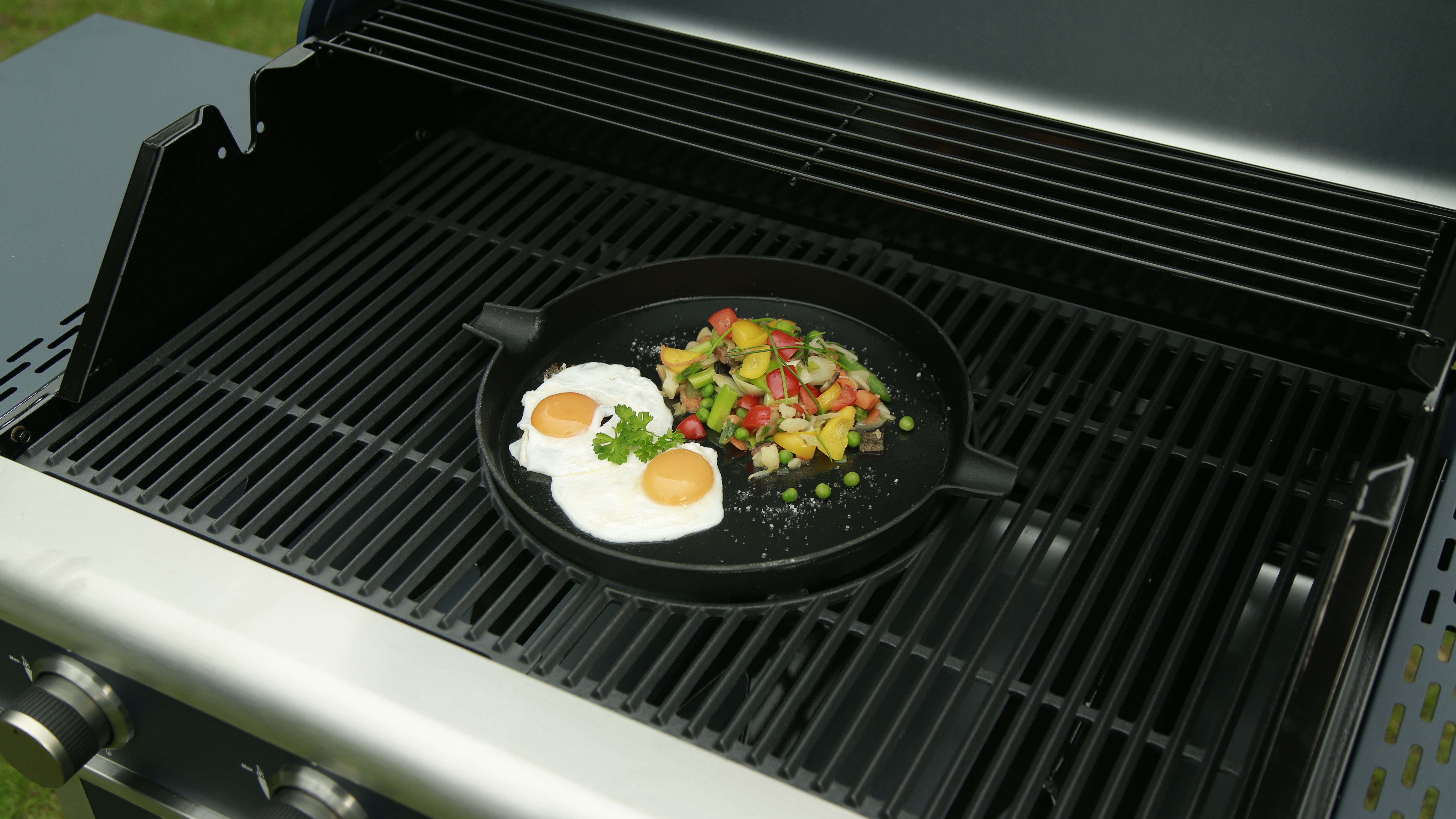 TEPRO 3175 Vancouver Gasgrill, Dunkelblau/Edelstahl (16900 Watt)