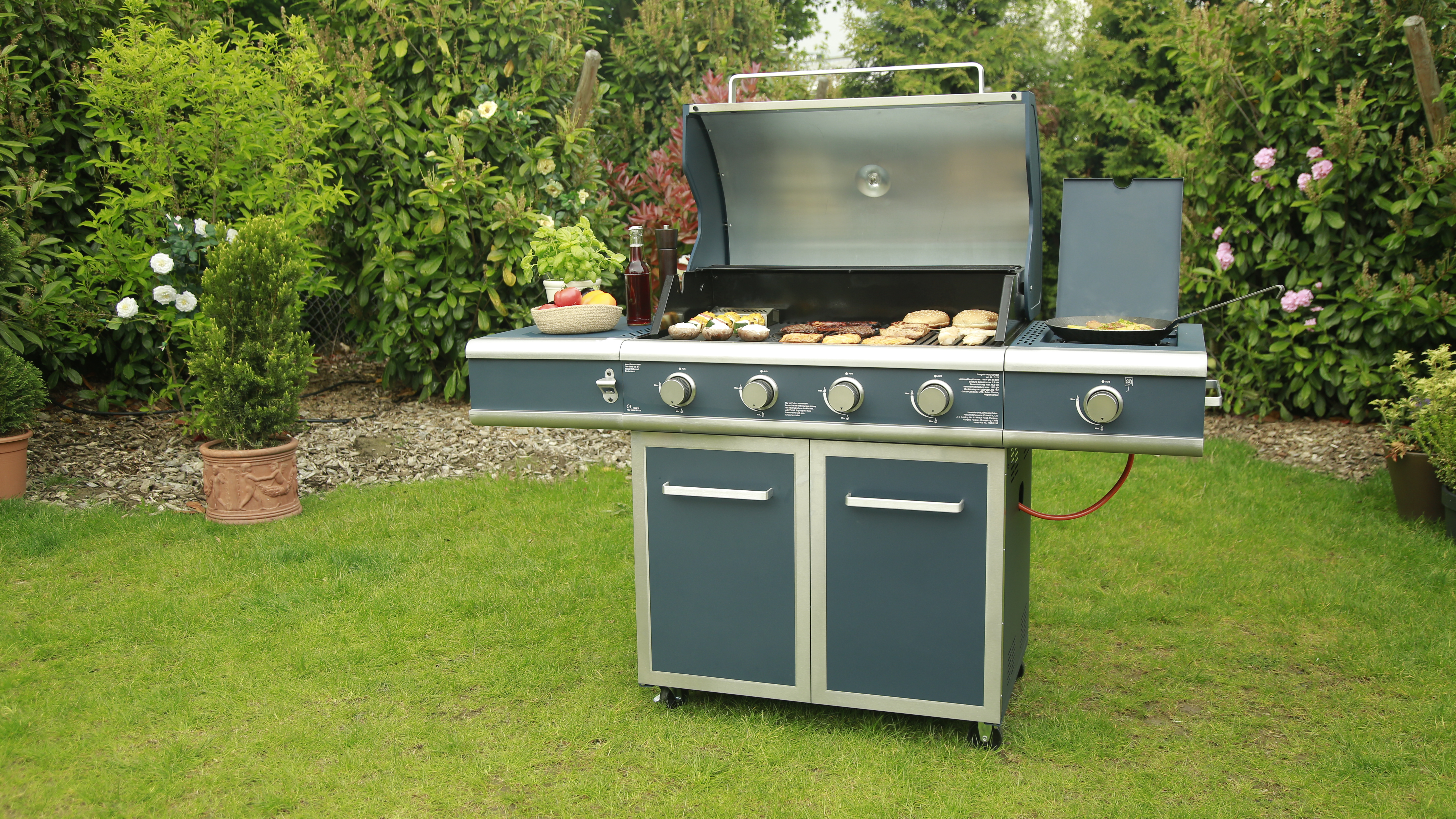 TEPRO 3175 Vancouver Gasgrill, Dunkelblau/Edelstahl (16900 Watt)