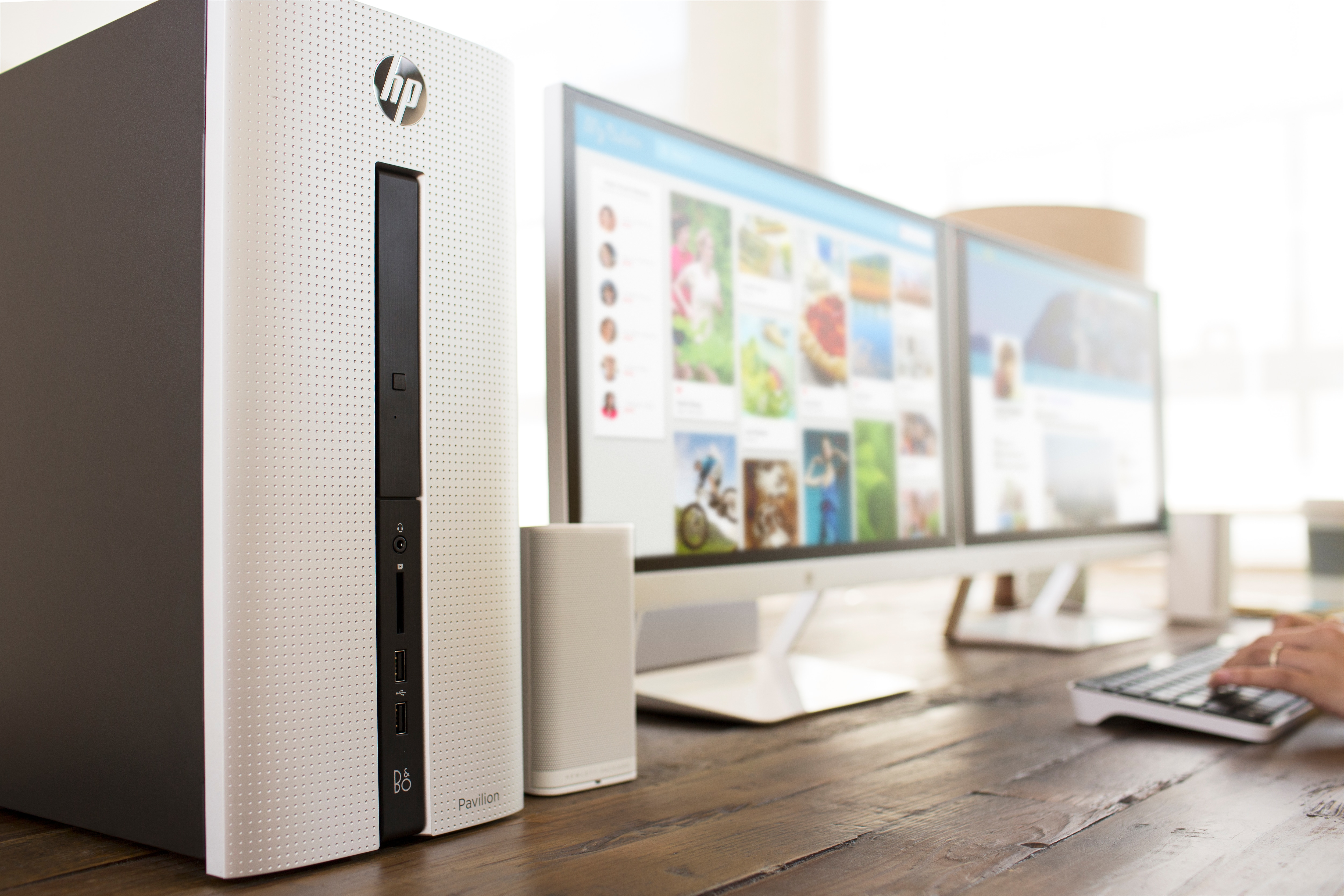 HP E1L10AA Pavilion 23tm 23" 7ms DVI + HDMI Full HD IPS Dokunmatik LED Monitör