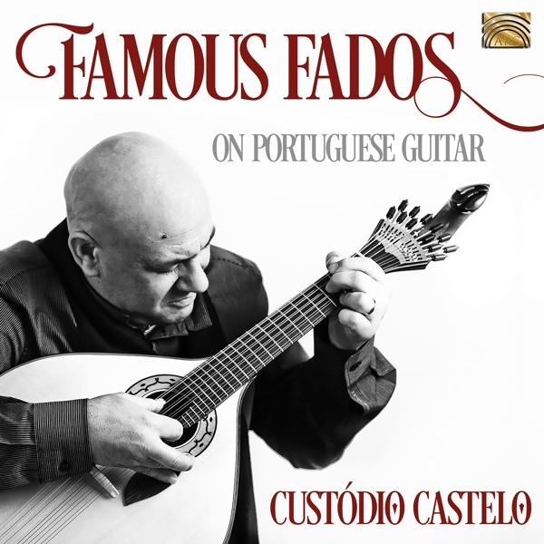 Ein Mann spielt die portugiesische Gitarre. Der Albumtitel lautet 'Famous Fados'.