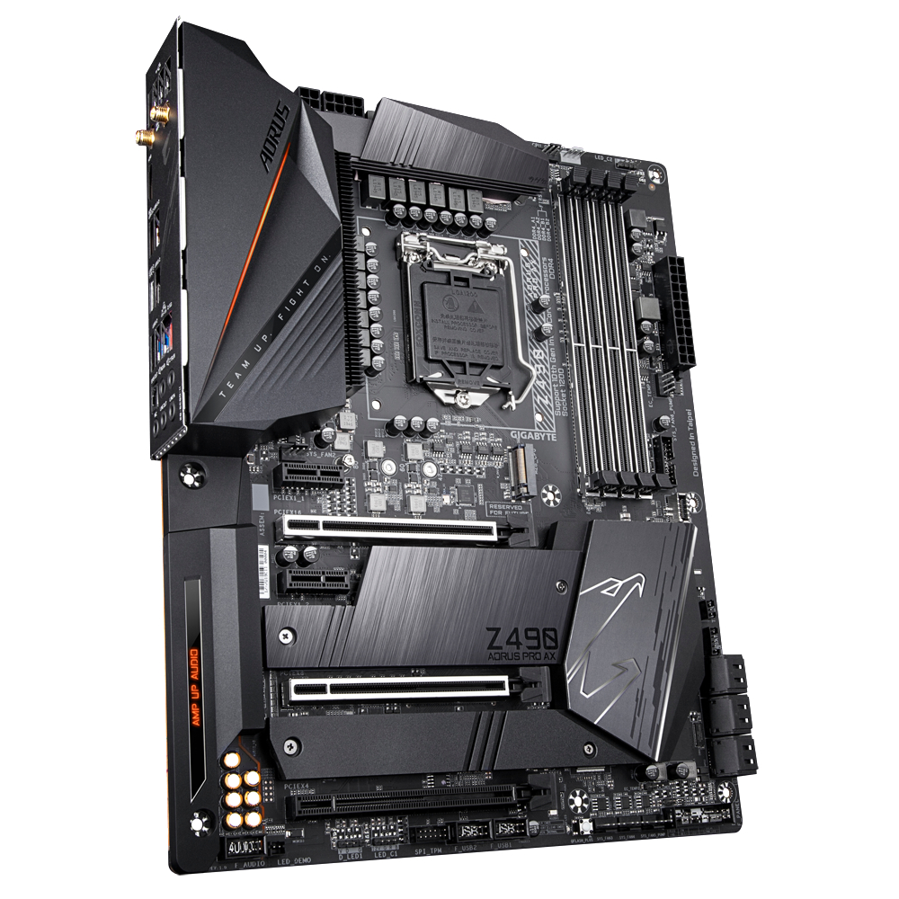 GIGABYTE Z490 AORUS PRO AX Mainboard Mehrfarbig