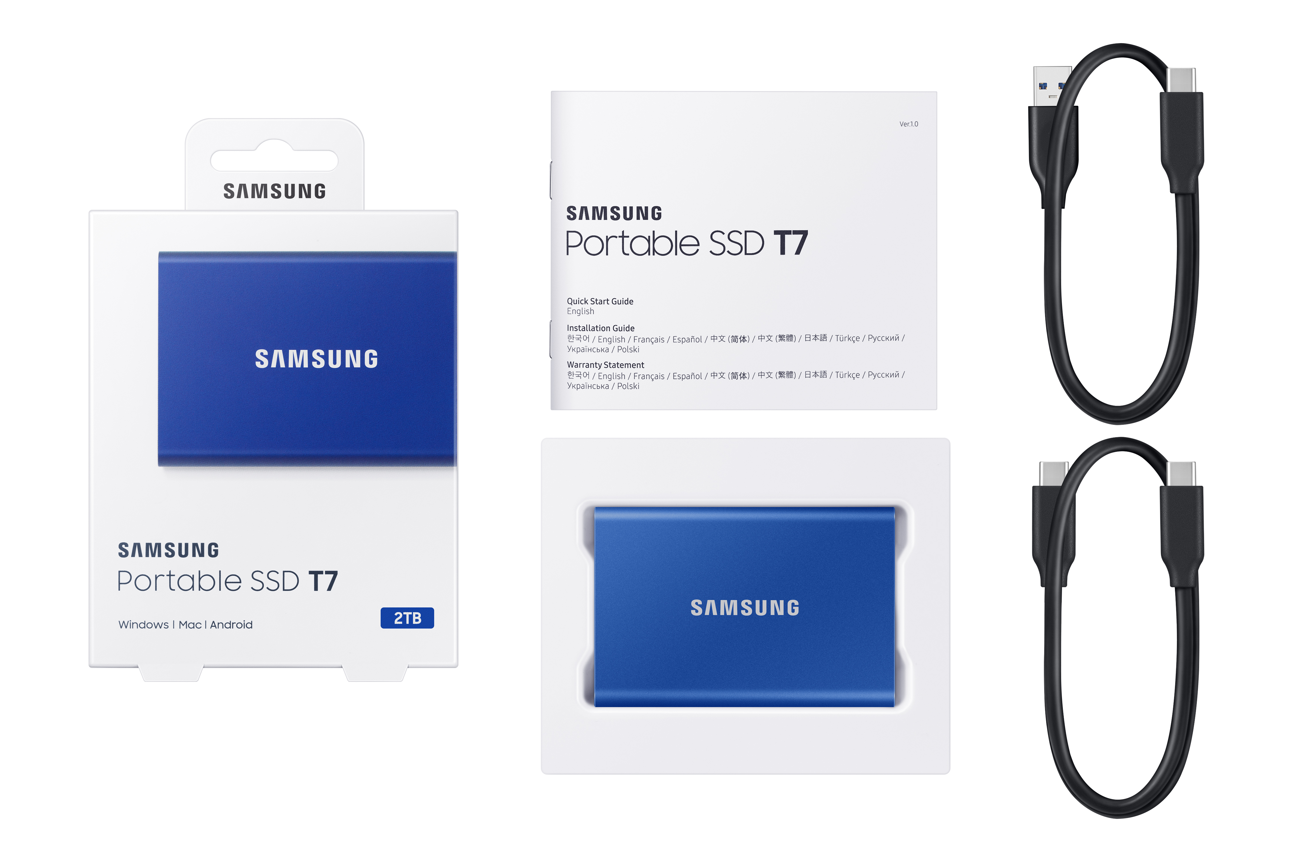 Een blauwe Samsung Portable SSD T7 met accessoires, waaronder kabels en een snelstartgids. Alles op witte achtergrond.