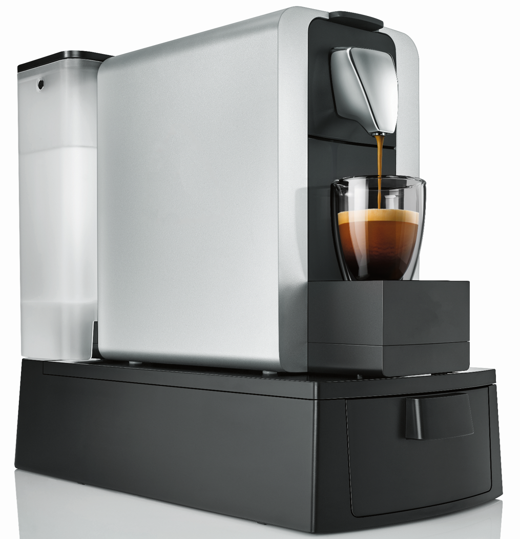 Silber-schwarze Espressomaschine, ein Glas wird mit Kaffee gefüllt.