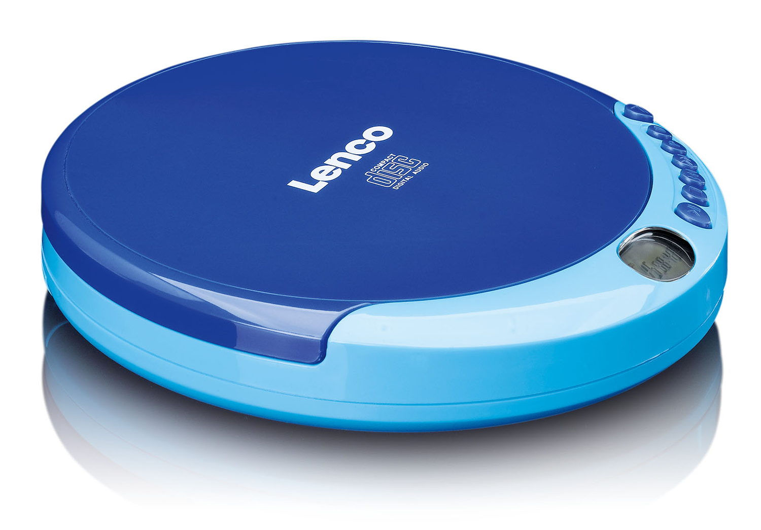 Blauwe Lenco cd-speler op wit. Het heeft knoppen en een klein display.