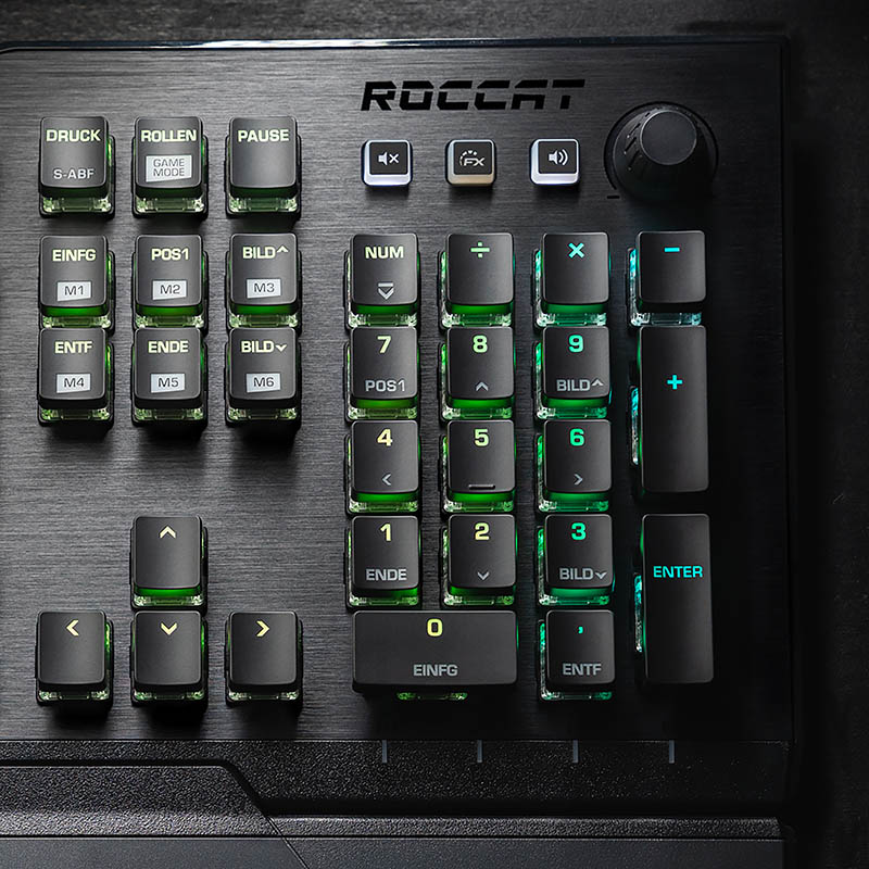 ROCCAT Vulcan 121 AIMO US
