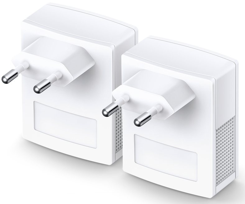 Twee witte powerline adapters met Europese stekkers, schuine weergave.