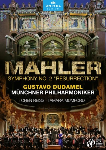 CD-Cover: Orchester und Chor spielen. Titel: Mahler Symphonie Nr. 2. Dirigent Gustavo Dudamel.