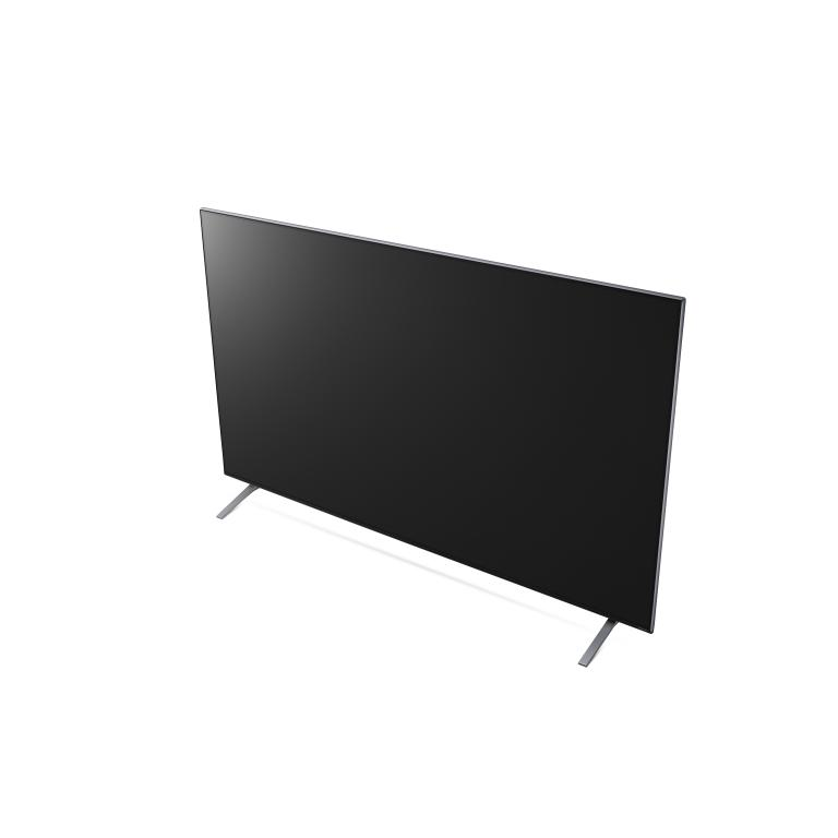 Televisor de pantalla plana negro sobre fondo blanco con dos soportes plateados debajo.