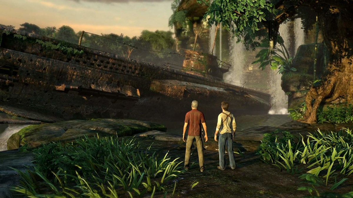 Deux hommes près d'un avion écrasé, avec une cascade et une jungle en arrière-plan. La scène est tirée d'un jeu.