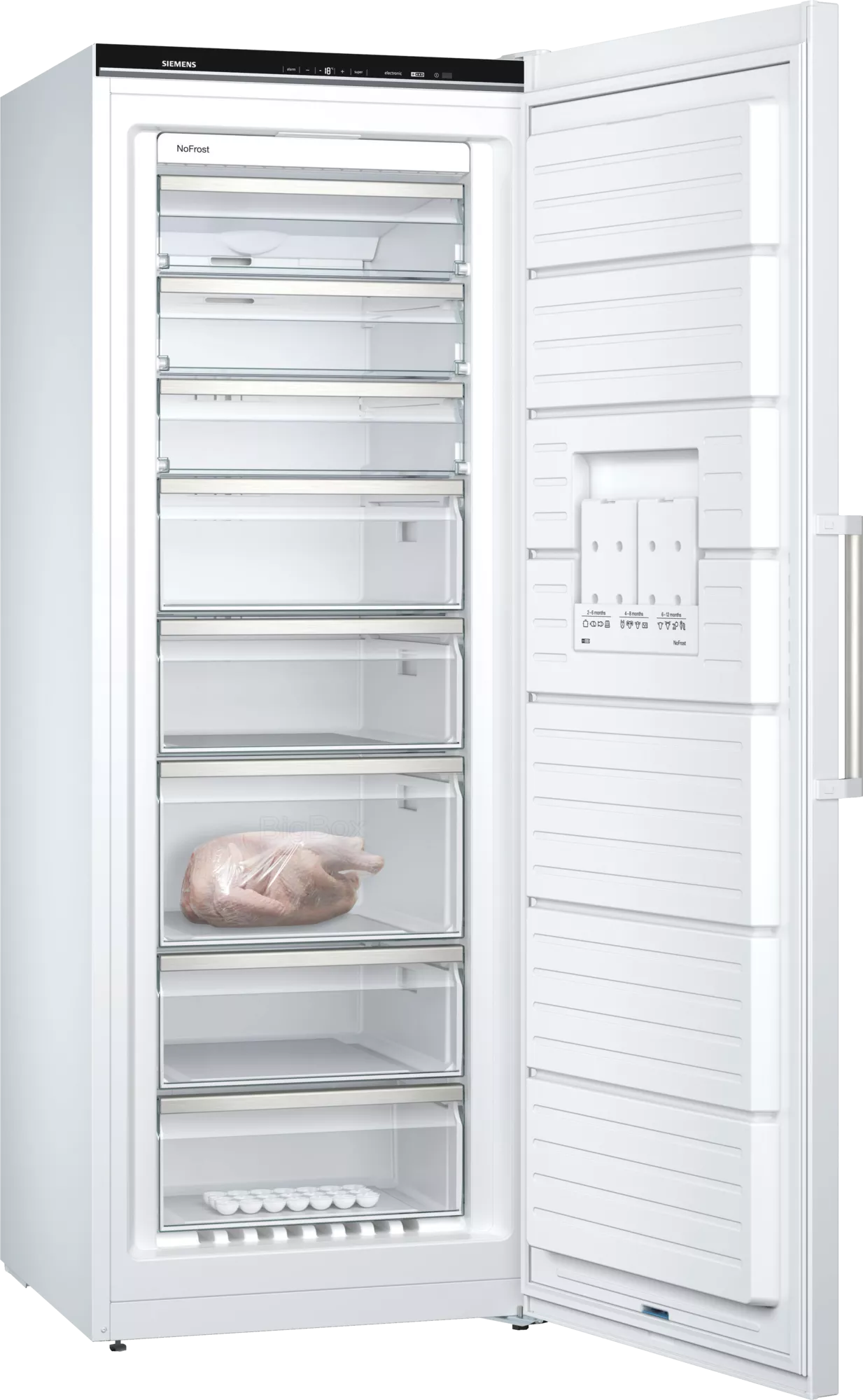 Witte Siemens koelkast met open deur, planken, laden en eten.