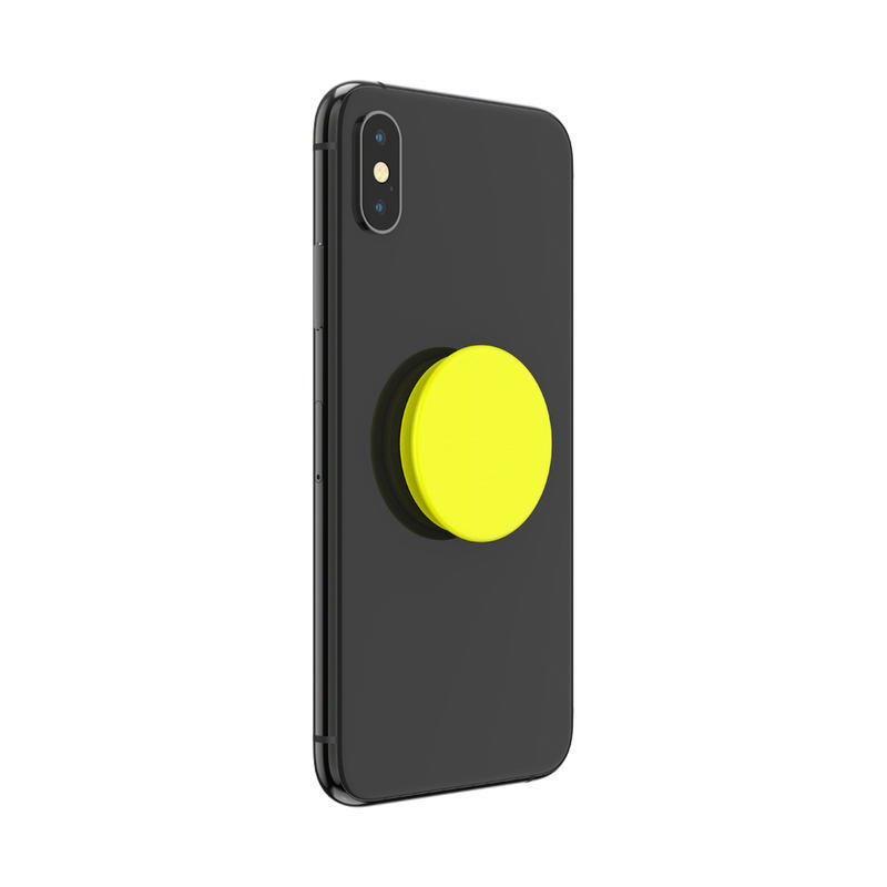 Schwarzes Smartphone mit gelbem, kreisförmigem Pop-Socket. Auf weißem Hintergrund.