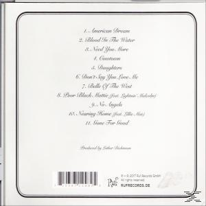 Rückseite einer CD mit Titeln, weißer Hintergrund, schwarzer Text.
