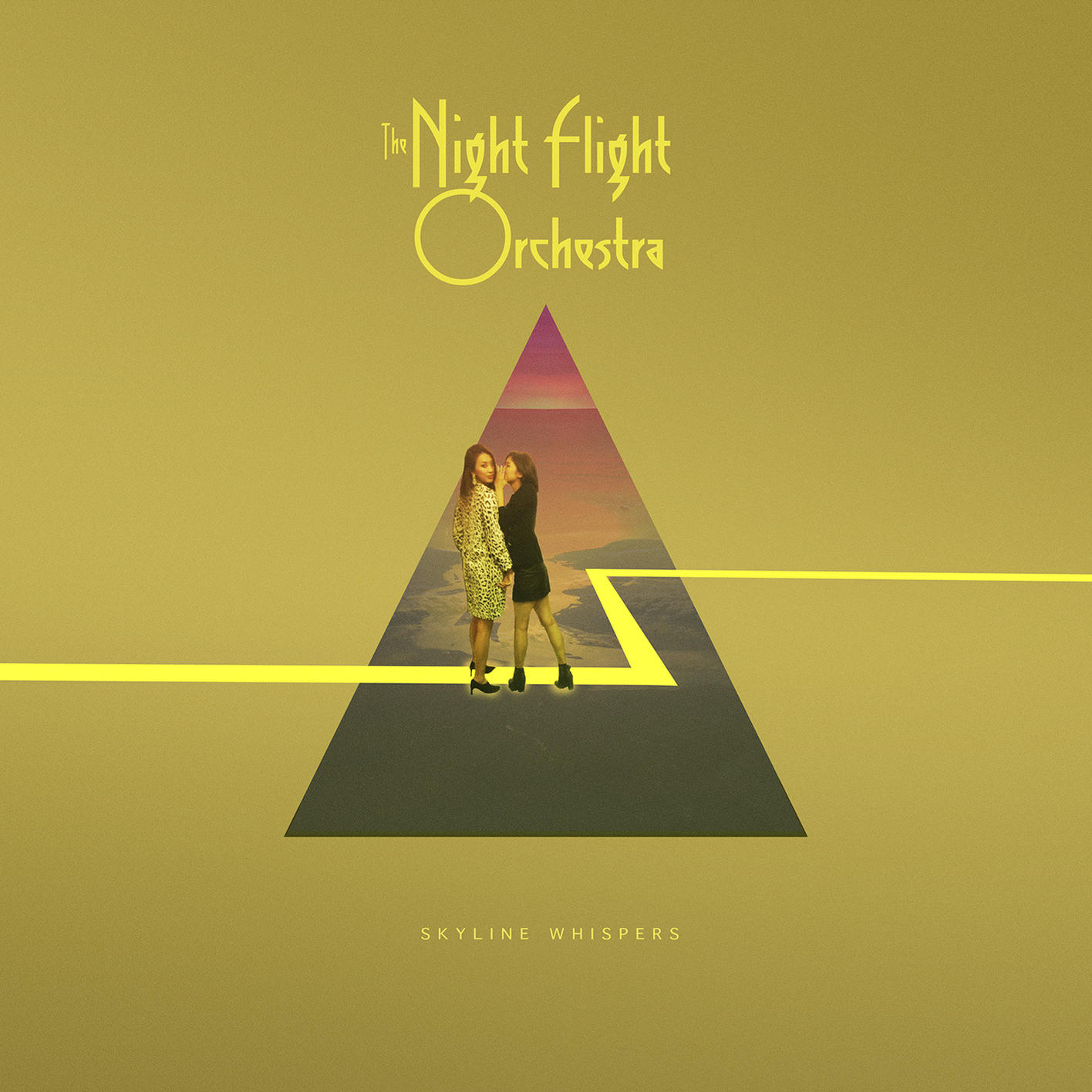 Albumcover mit zwei Frauen in einem Dreieck, mit dem Text "The Night Flight Orchestra" und "Skyline Whispers".