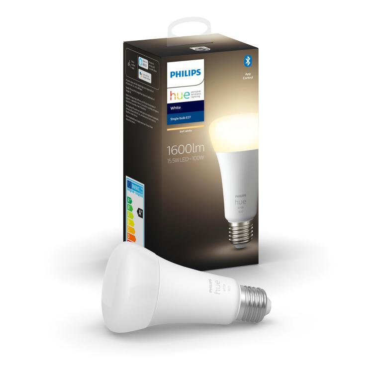 Bombilla inteligente Philips Hue y su embalaje. Bombilla blanca, caja con marca y texto.