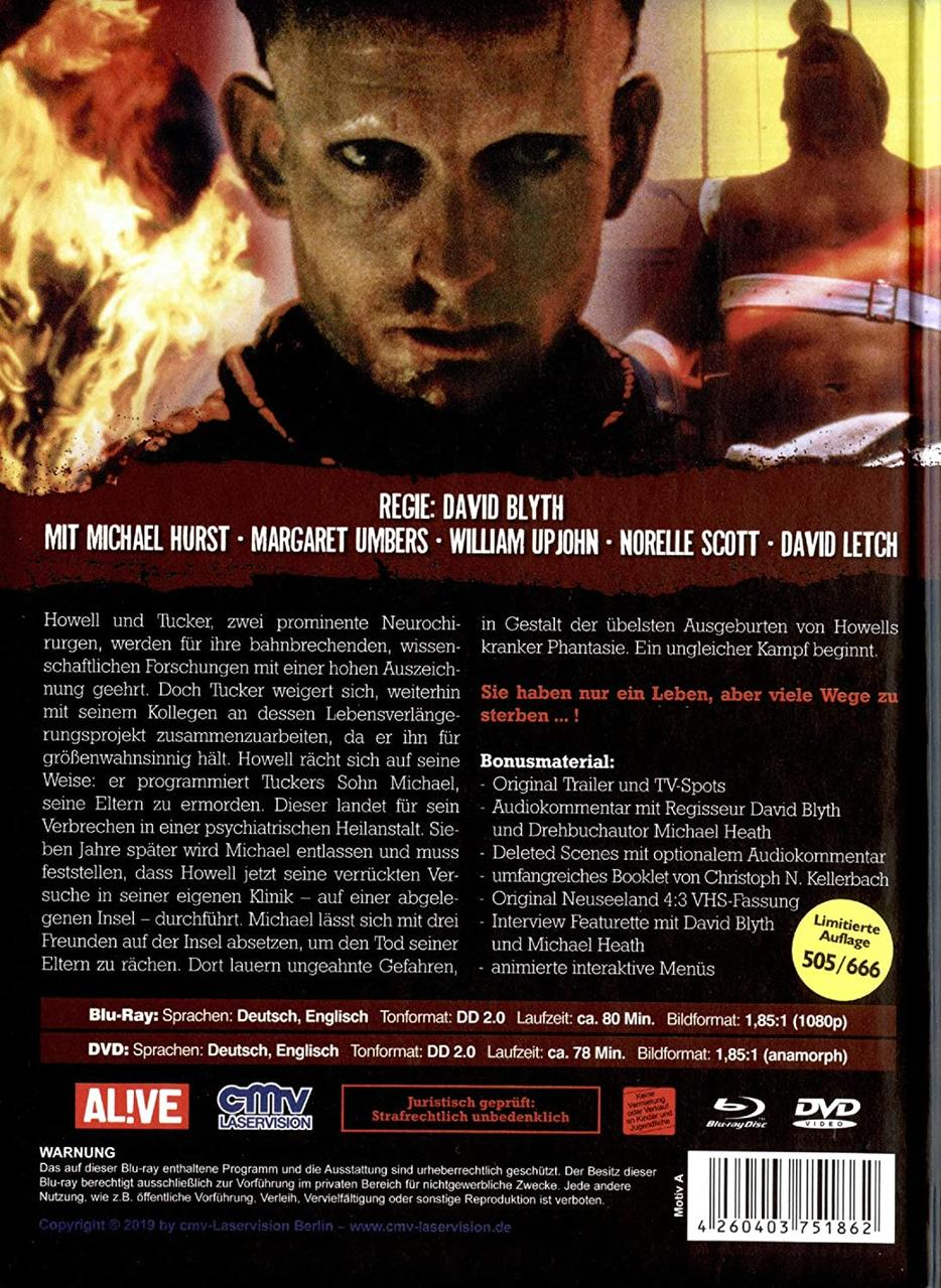 DVD-Hülle, dunkel mit Text, und das Gesicht eines Mannes im Vordergrund. Der DVD-Titel und die Credits sind sichtbar.
