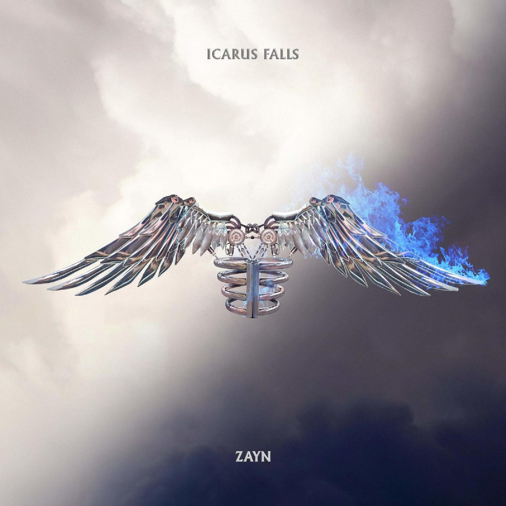 Album borító: Ezüst szárnyak, kék lángok, "Icarus Falls" cím, "ZAYN" előadó, felhős háttér előtt.