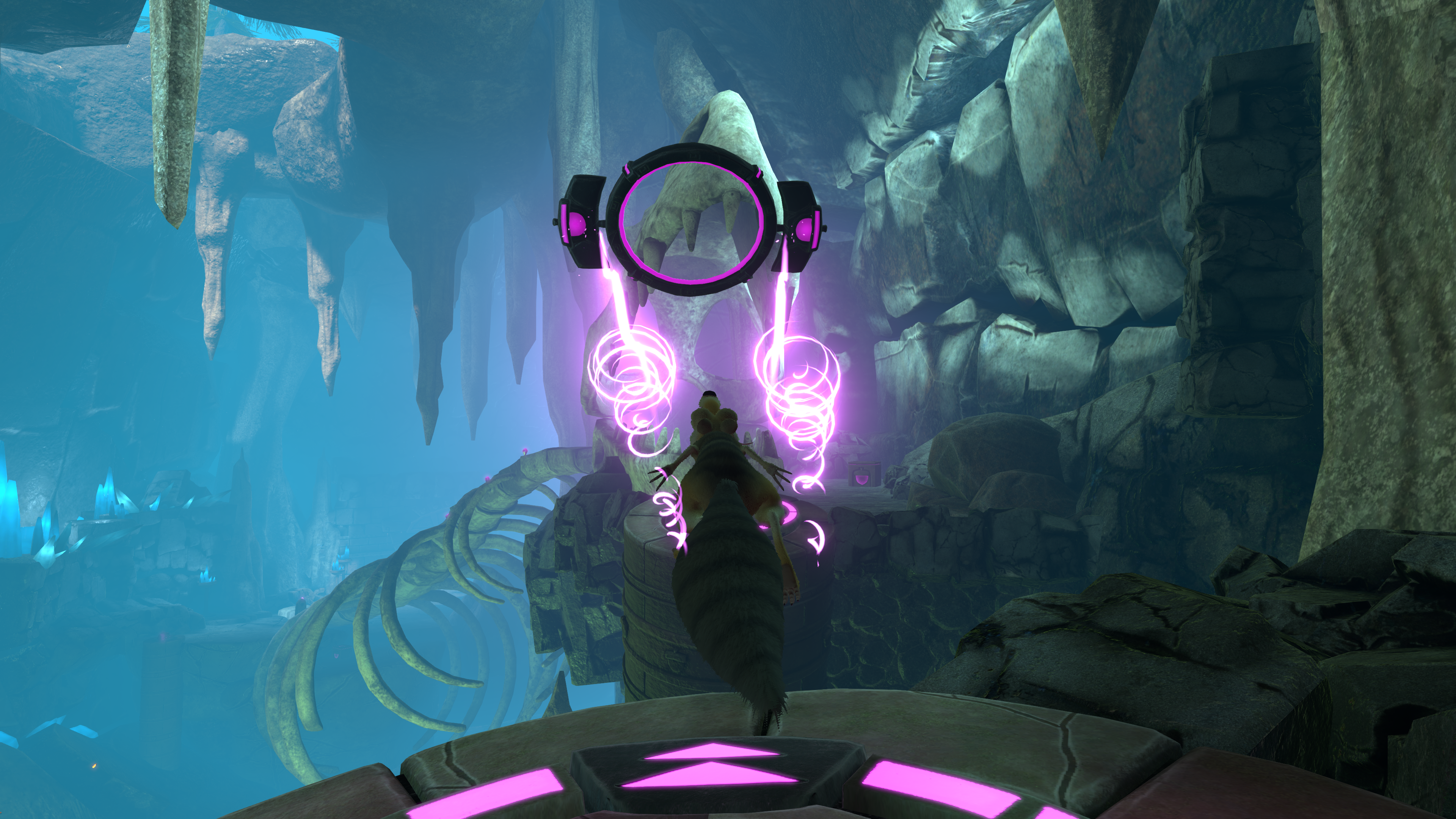 Una scena di un videogioco. Un personaggio simile a un procione in una grotta. Luci rosa e viola.
