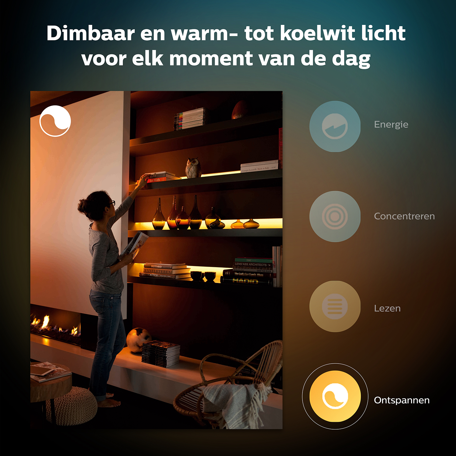 Een vrouw die naar een boek op een plank grijpt met lichten en pictogrammen.