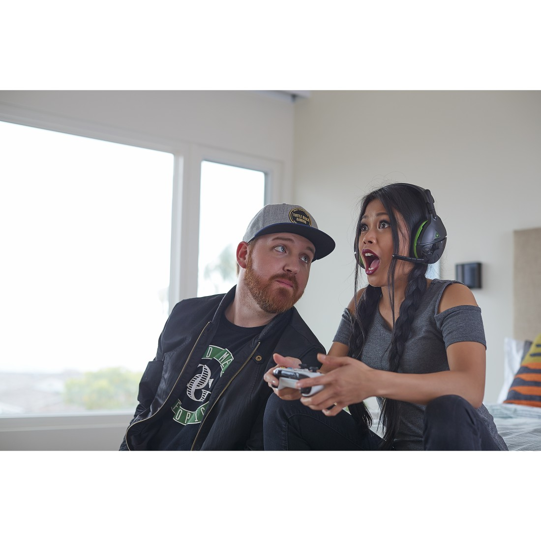 TURTLE BEACH STEALTH 600 Wireless Surround Sound Gaming-Headset für Xbox One, Over-ear Gaming Headset Schwarz/Grün
