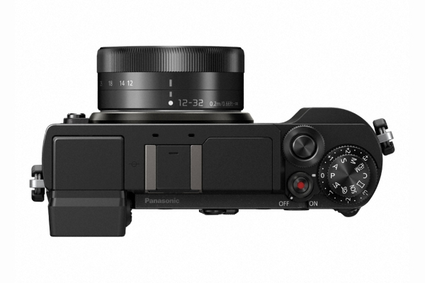 PANASONIC LUMIX GX9 Kit Systemkamera mit Objektiv 12-32 mm, 7,5 cm Display, WLAN
