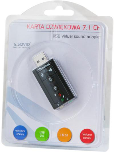 USB hangkártya adapter átlátszó műanyag csomagolásban, a készülékkel.