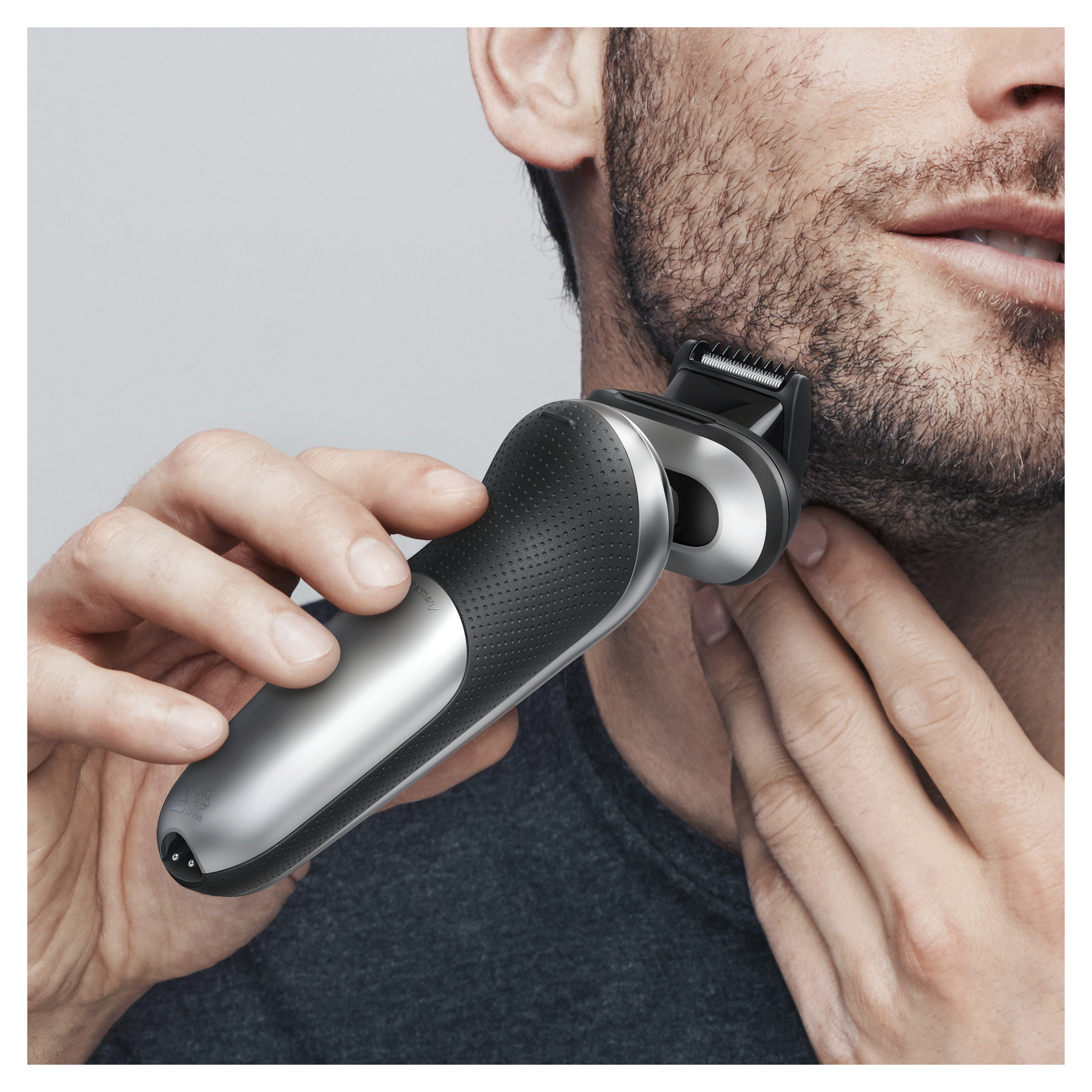 BRAUN Aufsatz Barttrimmer