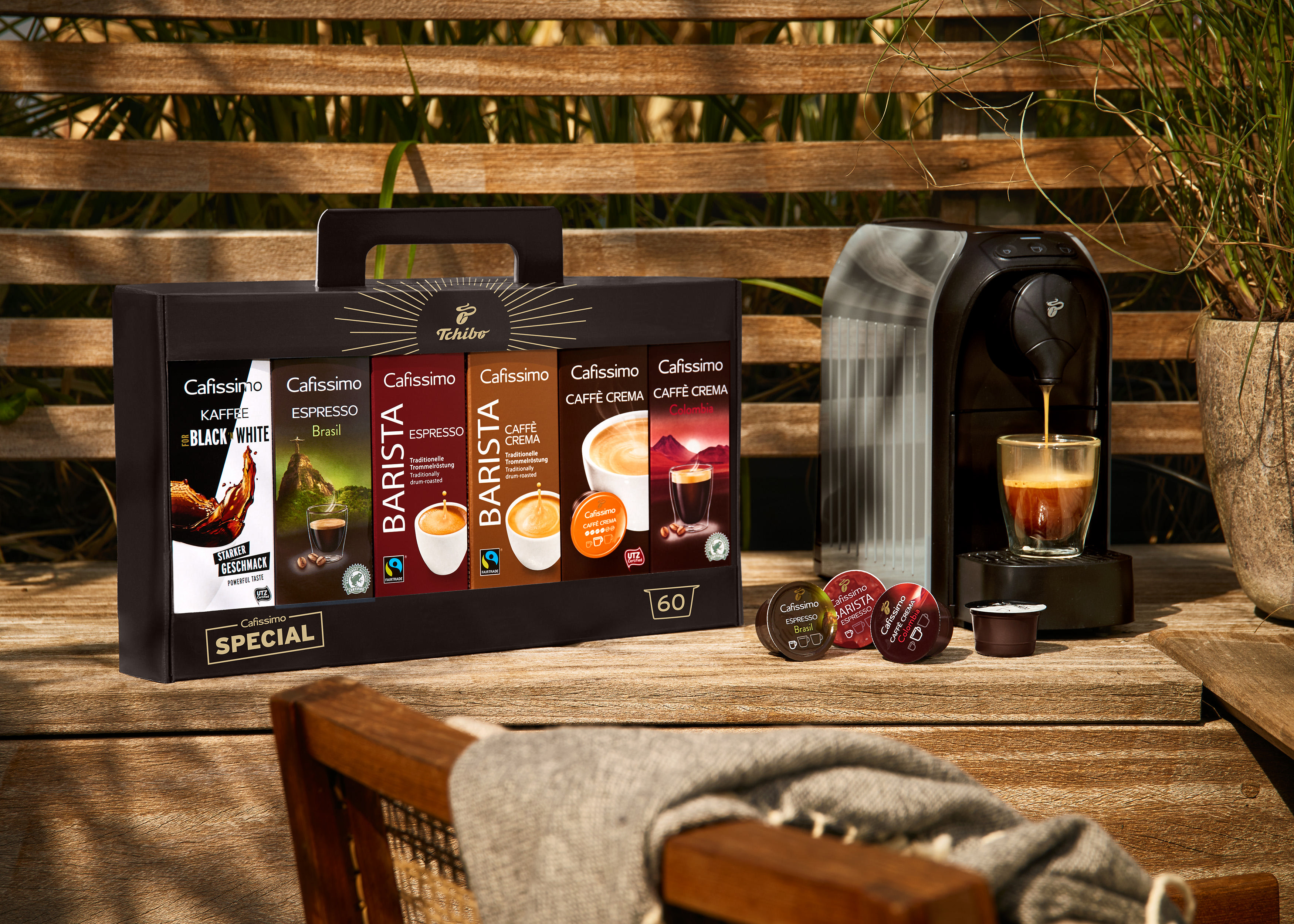 TCHIBO Kapsel-Vielfalts-Pack (Espresso, Filterkaffee und Caffè Crema) 60 Kaffeekapseln Braun