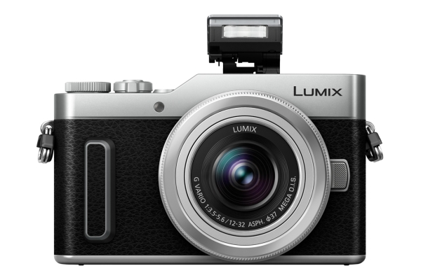 PANASONIC DC-GX 880 Systemkamera mit Objektiv 12-32 mm, 7,5 cm Display, WLAN
